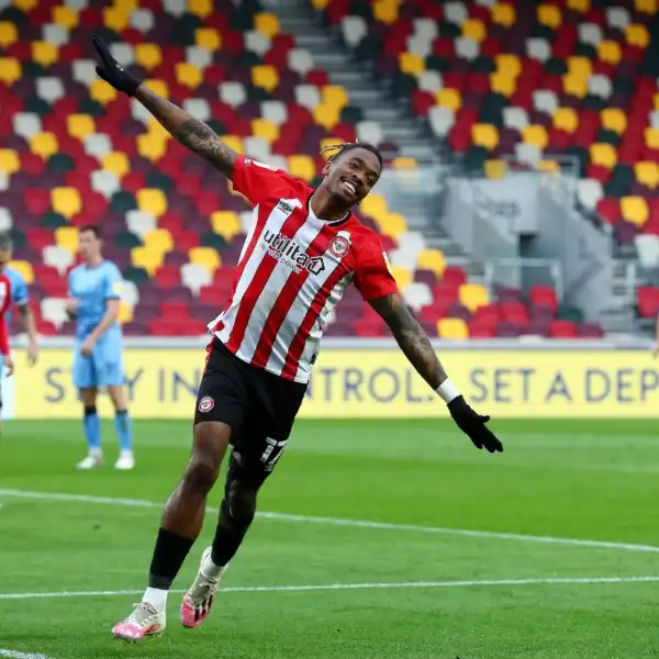 Chelsea and West Ham set for potential £35m transfer battle over star with 30 goals this season