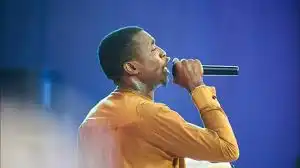Theophilus Sunday – Hossana Medley