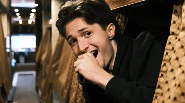 Career & Net Worth of Henry Moodie