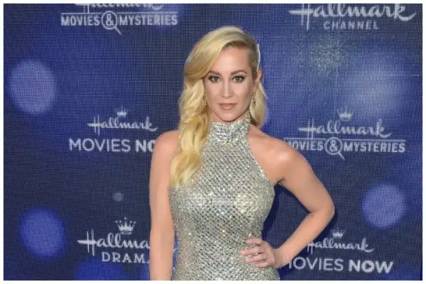 Age & Career Of Kellie Pickler