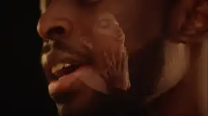 DADJU – Tout ou rien du tout Ft. Ocevne (Video)