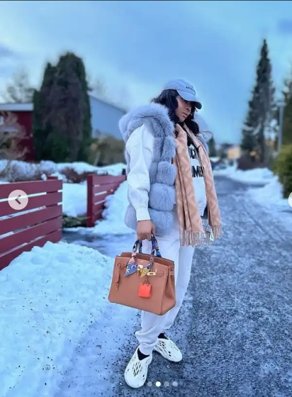 Are You Pregnant? - Nigerians Question Toke Makinwa Over Protruding Stomach (Photos)