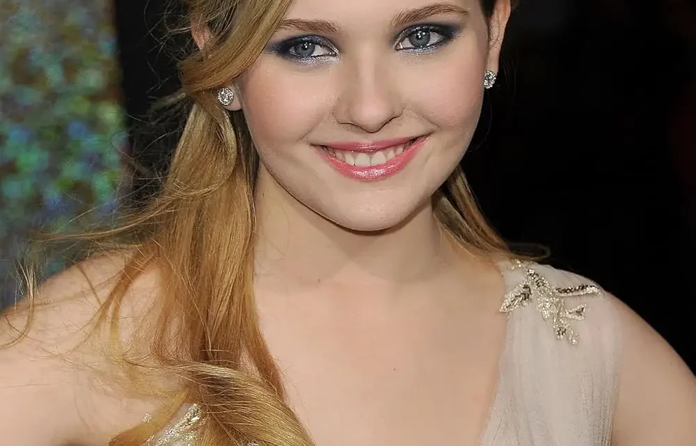 Net Worth Of Abigail Breslin