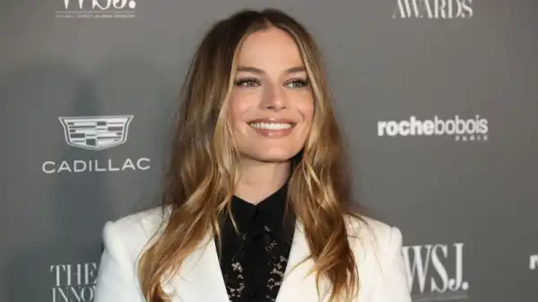 Margot Robbie’s Pirates of the Caribbean Movie Canceled by Disney