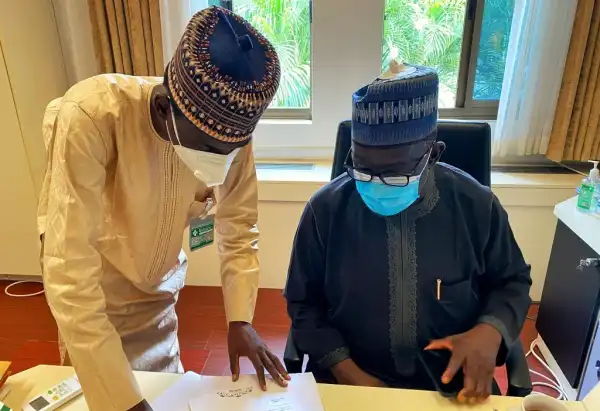 President Buhari’s closest aide, Sarki Abba reportedly contracts COVID-19