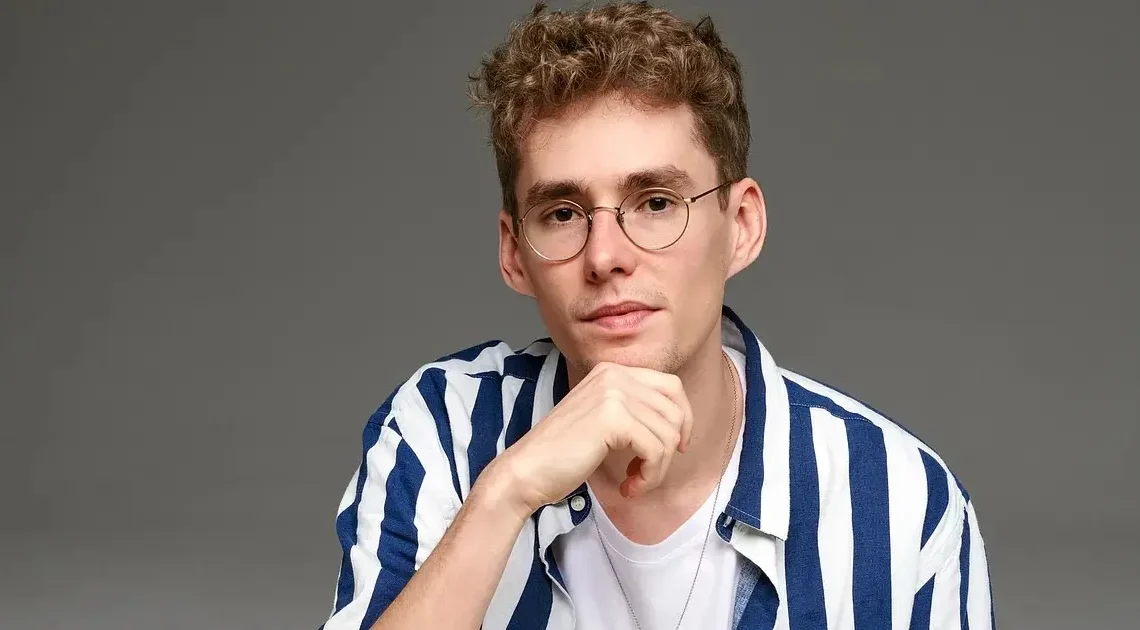 Net Worth Of Lost Frequencies