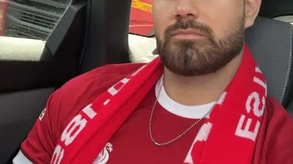 Biography & Career of Scott van-der-Sluis