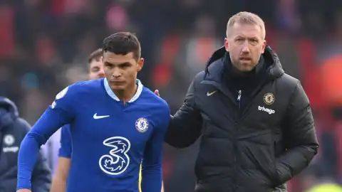 Graham Potter reacts to 'fantastic' Thiago Silva's new Chelsea contract