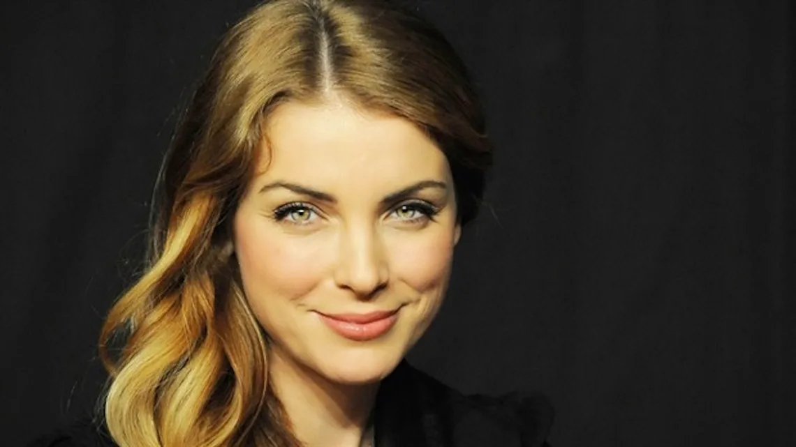 Biography & Career Of Özge Özberk