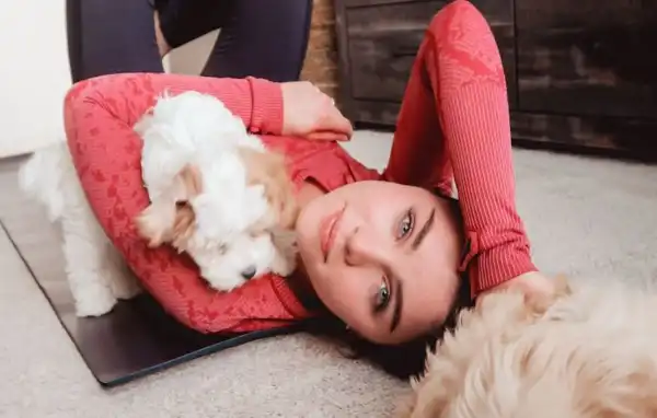 Biography & Career Of Carolynn Rowland