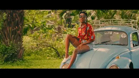 Azawi – Repeat It (Music Video)