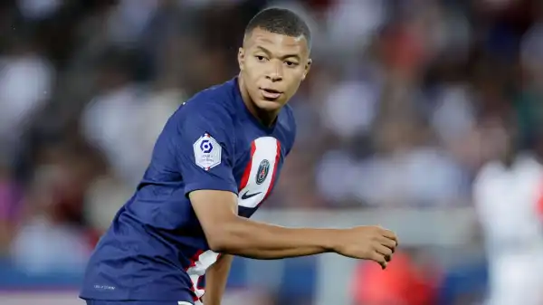 Kylian Mbappe: Paris court reject La Liga plea to annul PSG contract