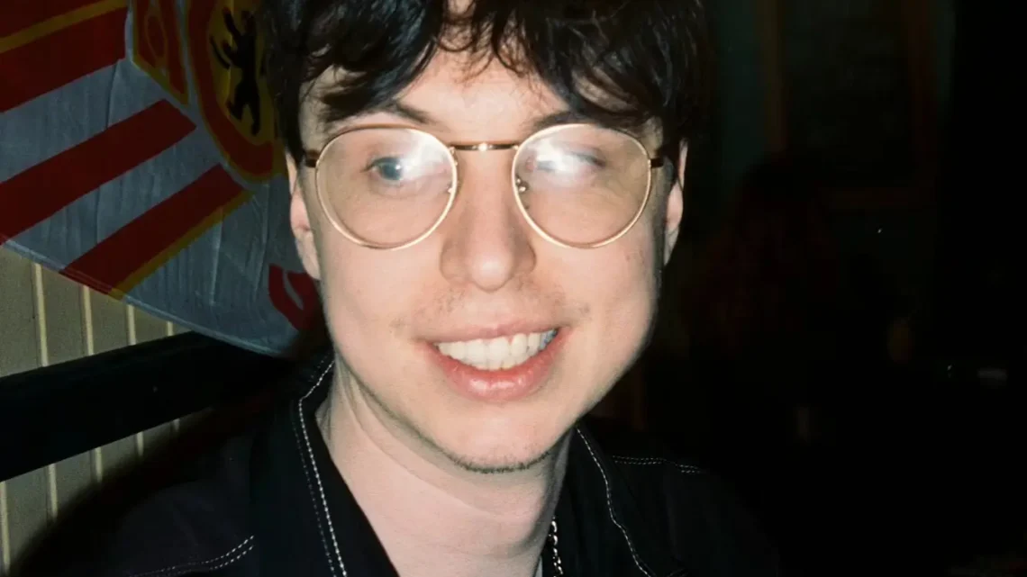 Net Worth Of Caedrel