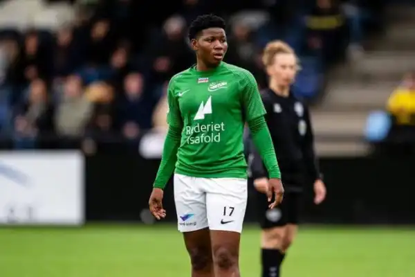 Transfer: Nottingham Forest sign Super Falcons striker Omewa