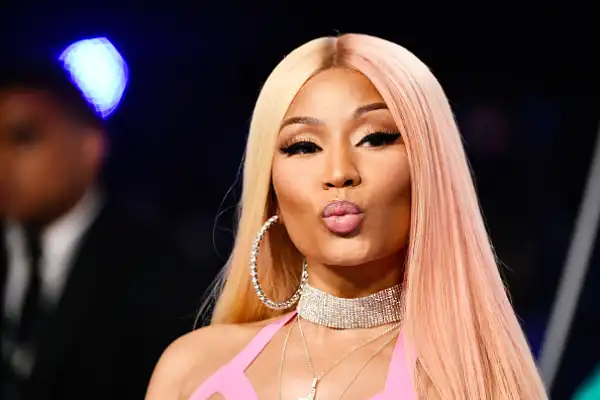 American-Trinidadian Rapper Nicki Minaj Biography & Net Worth 2020 (See Details)