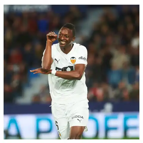 Super Eagles: ‘I want to retire’ – Sadiq Umar gives reasons