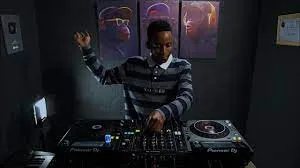 Romeo Makota – AMAPIANO MIX JUNE 2023 | BEST SELECTION | FATELA & MNIKE (Video)