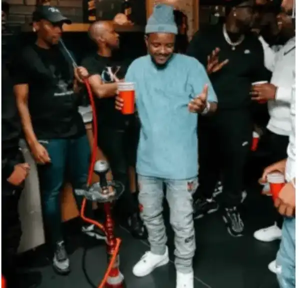 Kabza De Small – Molo Sharp Neh ft. Sis Maria & Dj Maphorisa