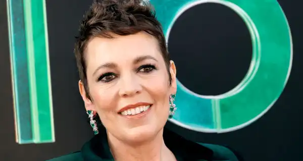 Wicker: Olivia Colman & Dev Patel to Lead Romance Movie
