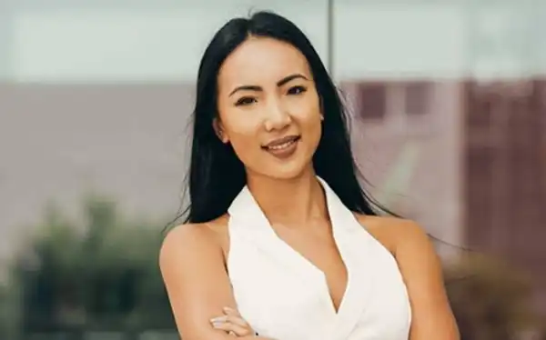 Career & Net Worth Of Iyia Liu