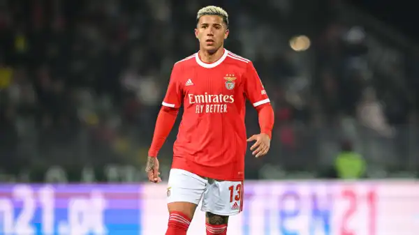 Enzo Fernandez set for Chelsea medical as talks continue