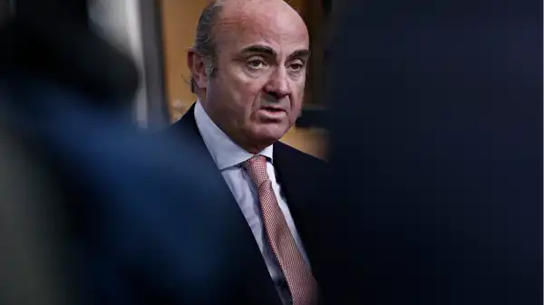 ECB Vice President States Crypto Should Be Regulated Like Other Assets – Bitcoin News