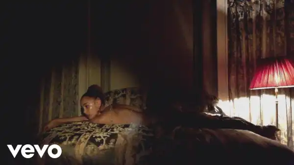 Jorja Smith - Addicted (Video)