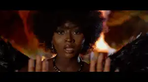 Uchechi Emelonye – Little BlackBird (Video)