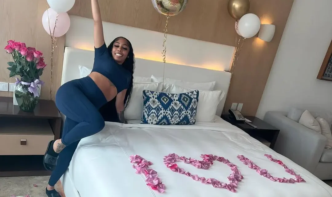 Net Worth Of Chloe Glass