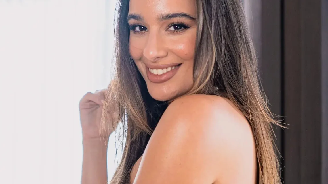 Biography & Career Of Flor Jazmín Peña