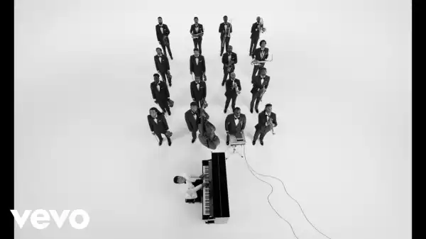 John Legend, Pharrell Williams - Fireflies (Video)