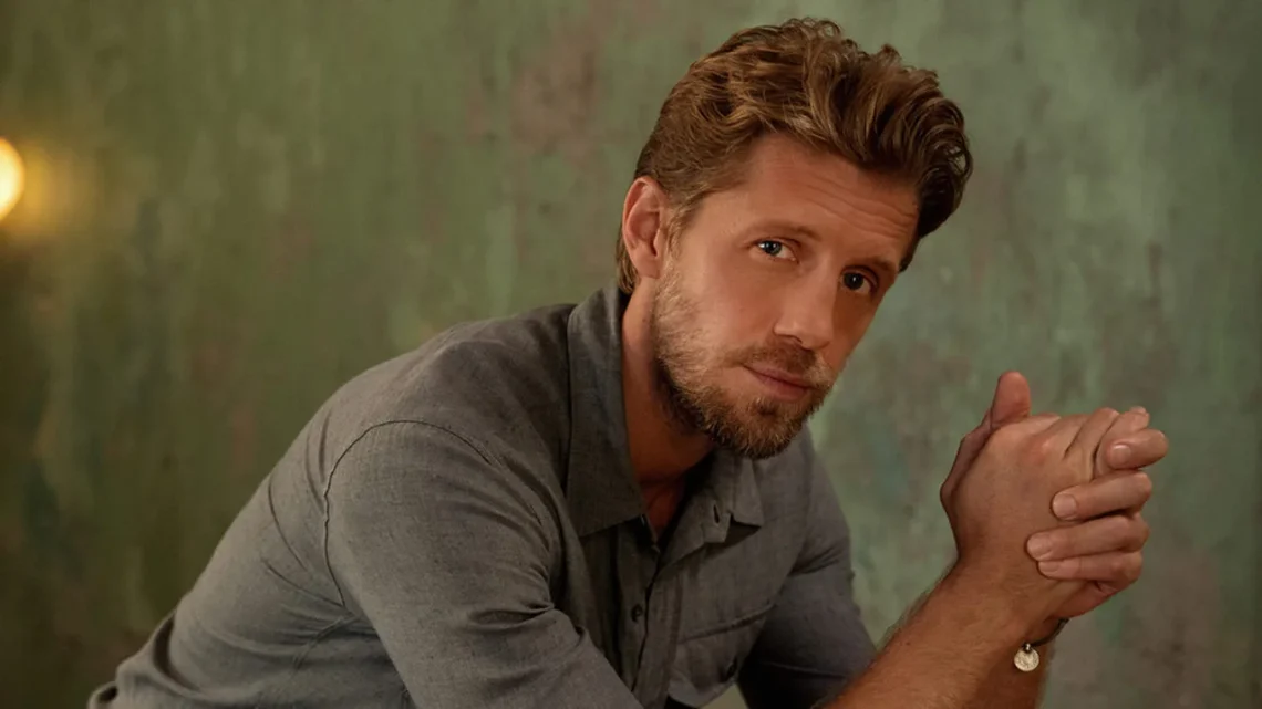 Biography & Career Of Matt Barr