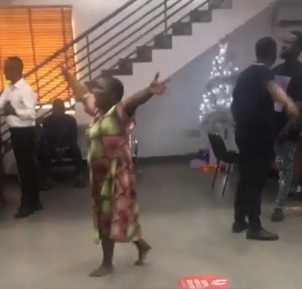 Woman creates a scene in a bank after the N600k in her account disappeared