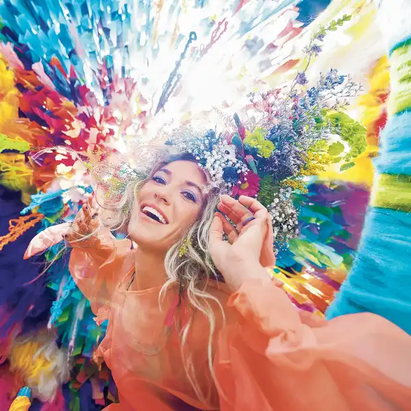 Lauren Daigle – Thank God I Do