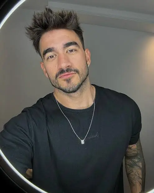 Biography & Career Of Gui Napolitano