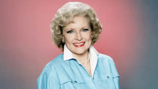 Biography & Career of Betty White