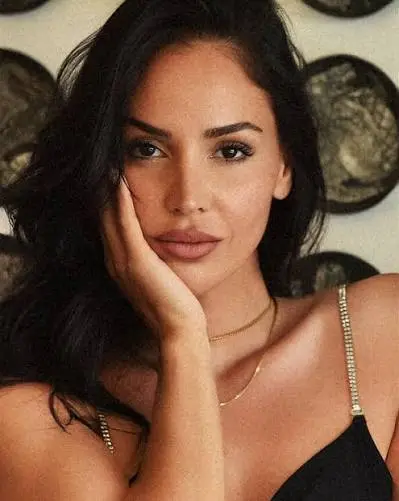 Biography & Career Of Berna Keklikler