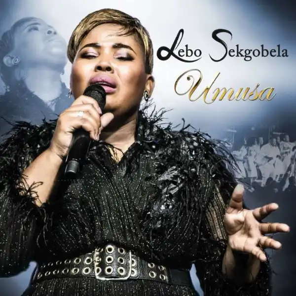Lebo Sekgobela - Ke Wena Morena (Live)
