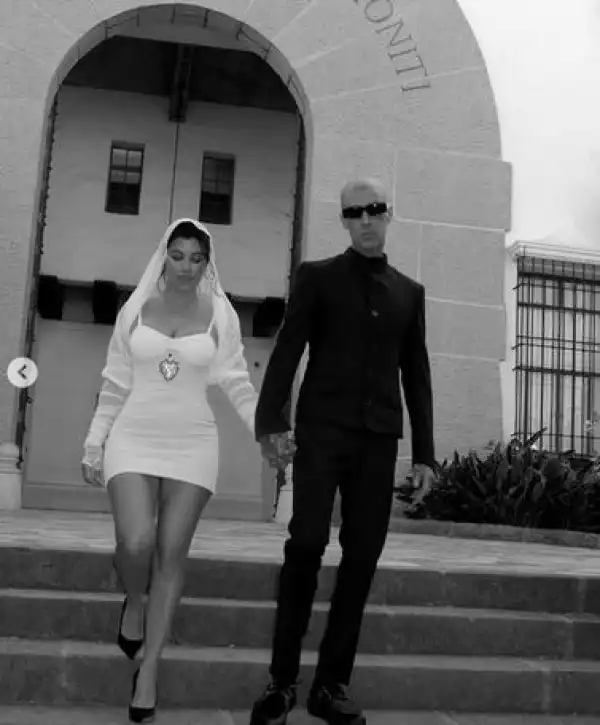 Kourtney Kardashian And Travis Barker Share Intimate Photos From Their Courthouse Wedding