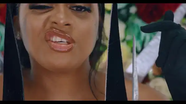 Nandy – Acha Lizame Ft. Harmonize (Video)