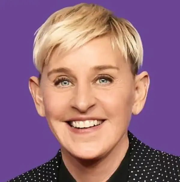 Ellen DeGeneres Fights Back Tears As She Walks Out For Final Show After 19 years (Video)