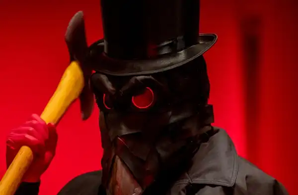 New Fears Eve Poster Rings in a Deadly 2024 for Final Destination Creator’s New Slasher