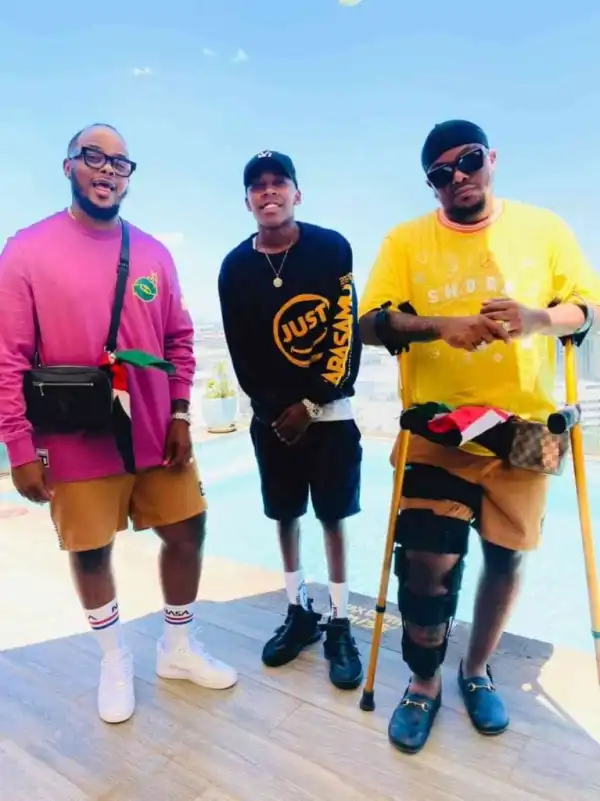 Vigro Deep & Major League Djz – Amapiano Live Balcony Mix