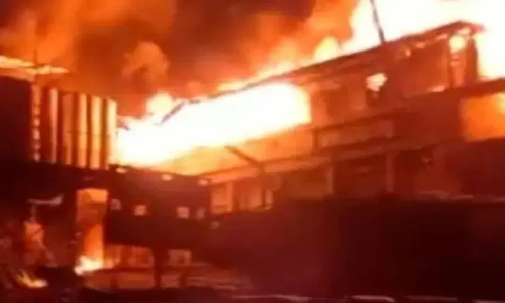 BREAKING: Fire guts Onitsha Main Market