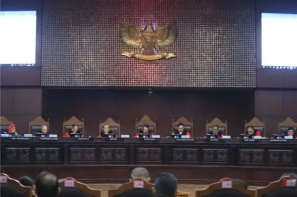 Indonesian govt detains three judges over bribery
