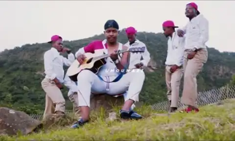 UMdumazi – Ngizolala Ngiduma (Video)