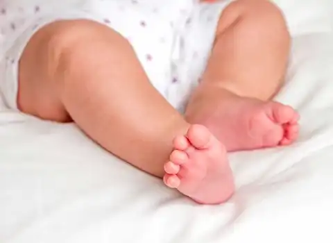COVID-19 Patient Expected To Deliver A Dead Baby Shocks Doctors As Her Baby Was Born Alive