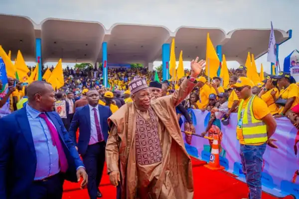 Ganduje makes first major political outing since stepping down as APC National Chair