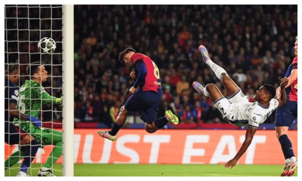 UCL: Rio Ferdinand, Ally McCoist criticizes Barcelona midfielder for Denzel Dumfries’ scissor-kick goal