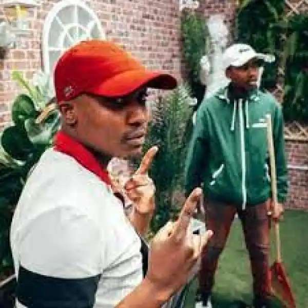 Zuma & Reece Madlisa – Incimbi Yase Envy